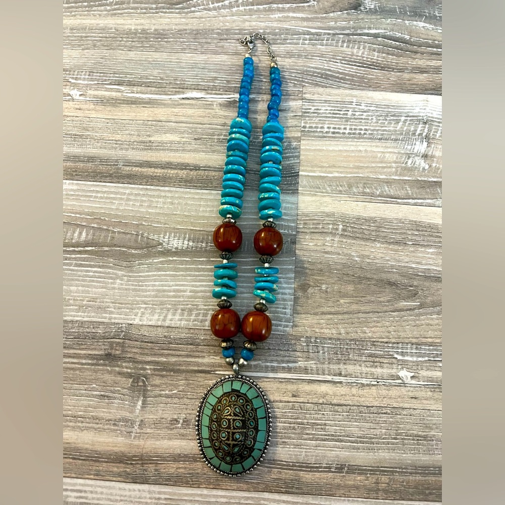 Women’s, Beaded, Necklace.